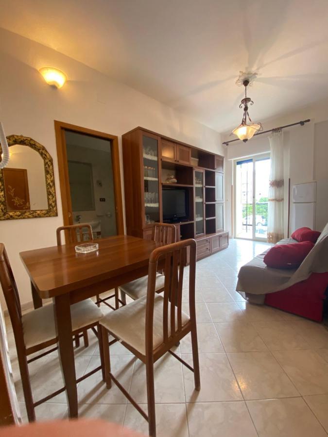 Na Za' Pina Apartment เชฟาลู ภายนอก รูปภาพ