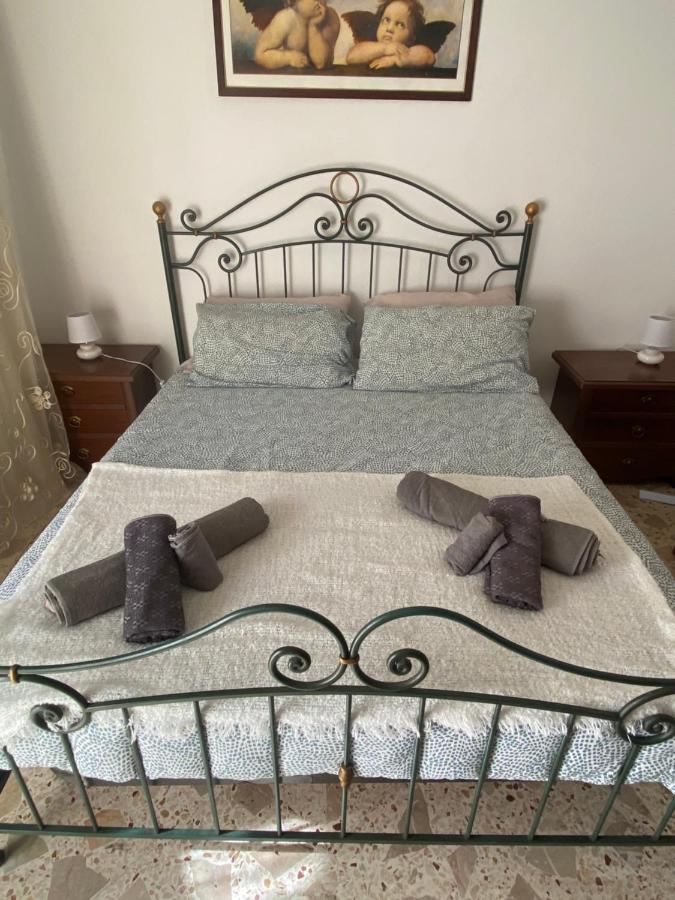 Na Za' Pina Apartment เชฟาลู ภายนอก รูปภาพ